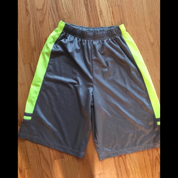Nike Other - Teen Boy NIKE Basketball Shorts XL